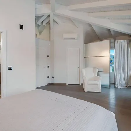 Casa Adriana Lux * リド・ディリ・スカッキ