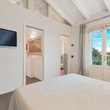 Casa Adriana Lux * リド・ディリ・スカッキ