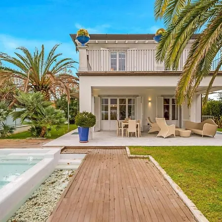 Casa Adriana Lux アパート